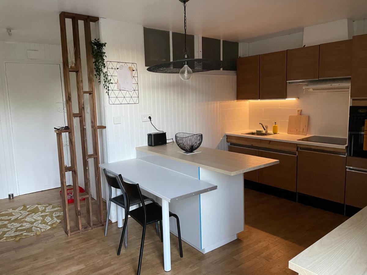 Ferienwohnung Le Tresor De Maria Uzerche Exterior foto